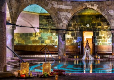 Thermal Baths: Relax and unwind in Budapest –rental apartment astoria Budapest